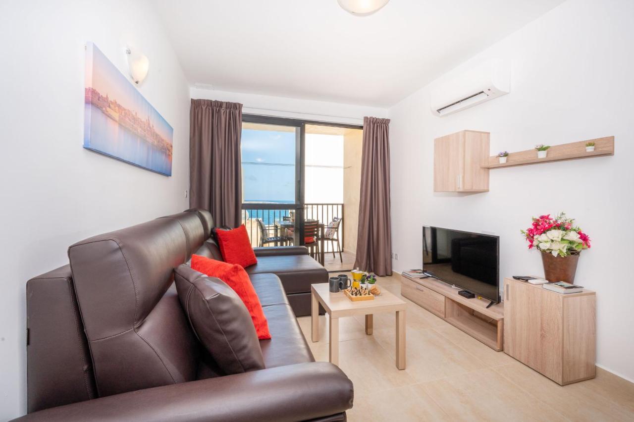 Sea Bliss Apartments With Terrace Just Off Seafront In St Paul'S Bay - By Getawaysmalta St. Paul's Bay Bagian luar foto