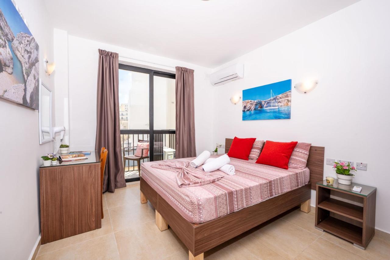 Sea Bliss Apartments With Terrace Just Off Seafront In St Paul'S Bay - By Getawaysmalta St. Paul's Bay Bagian luar foto
